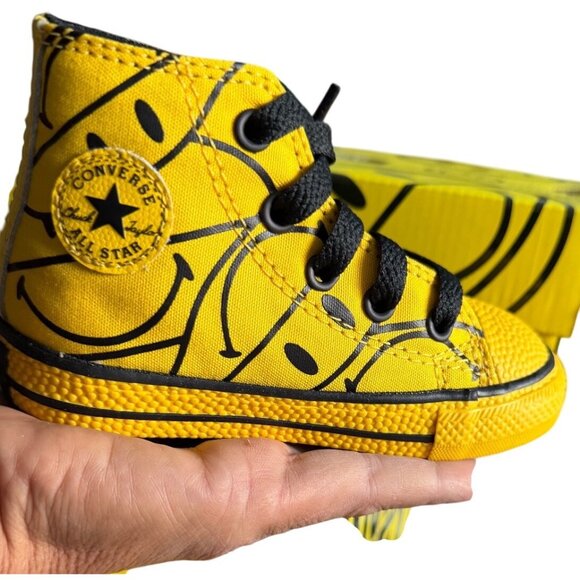 Converse × Chinatown Market Smiley Face High-Top Sneakers Toddler 7 New With Box - Picture 8 of 16
